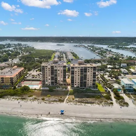 Reflections On The Gulf #503 Beachfront Condo With Pool And Hot Tub-3